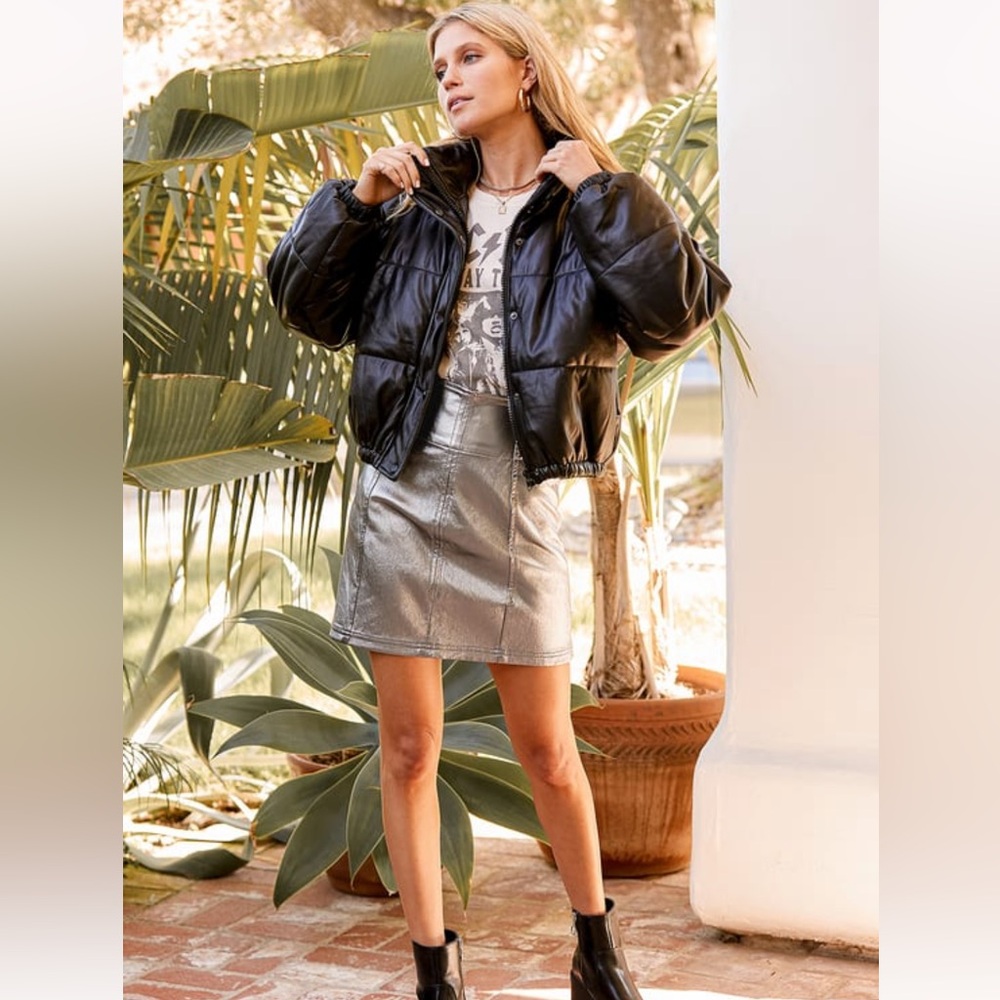 Free People Holding Onto A Dream Metallic Silver Coated Mini‎ Skirt M14